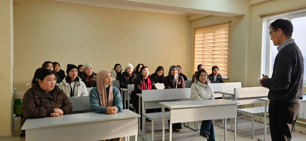 잘랄아바드 국립대 강의사진