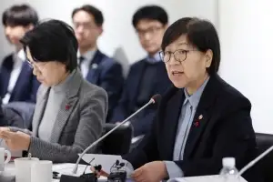 공공의대·신설 의대에 연 100명씩 별도로 뽑는다