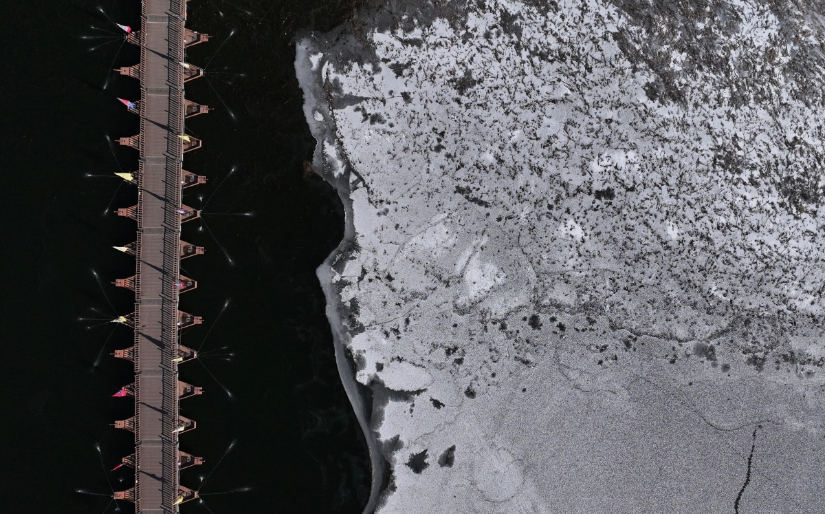 올겨울 최강 한파에 남한강도 ‘얼음’… 주말 지나야 ‘땡’