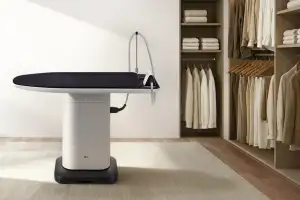 LG전자의 의류 관리 센스… 바람으로 옷 띄우고 AI가 스타일링