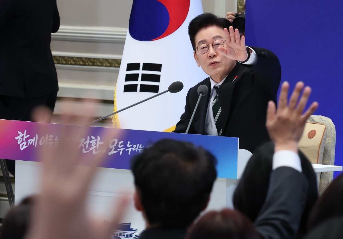 질문받는 이재명 대통령