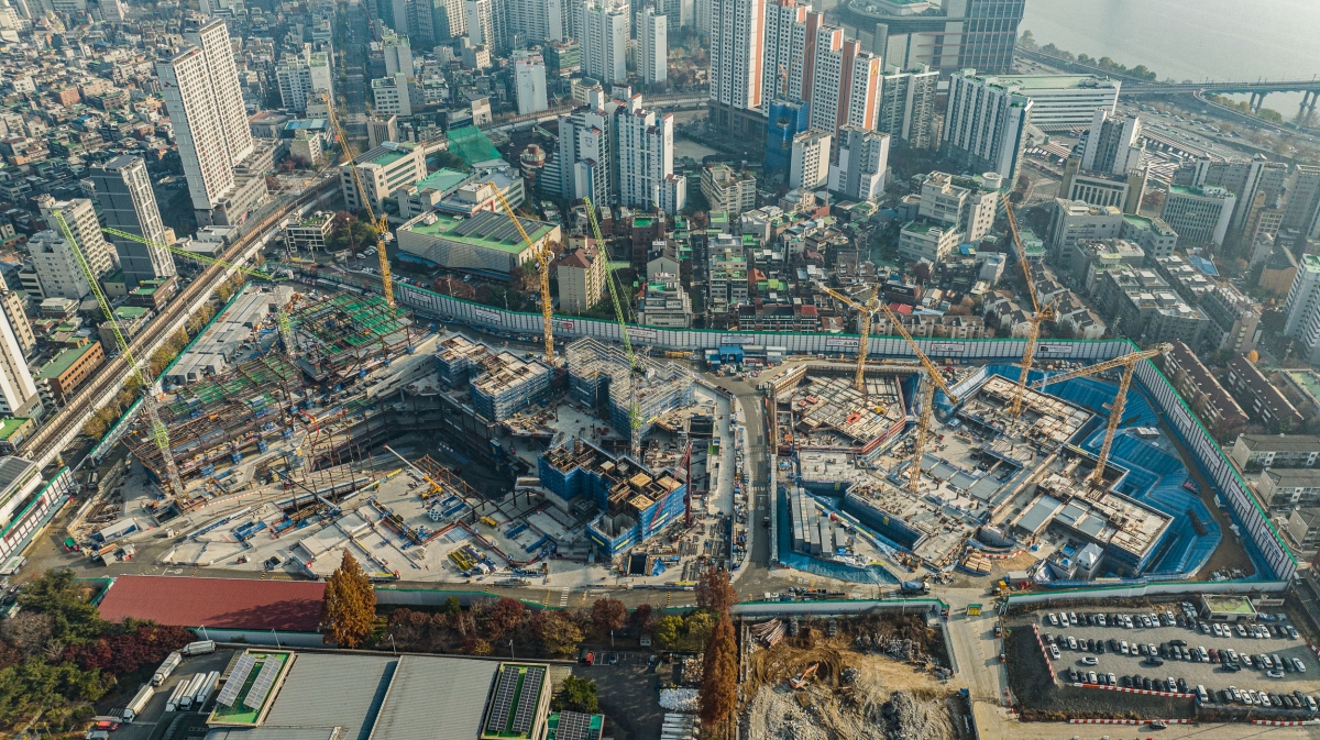 2022년 서울 광진구 자양1재정비촉진구역에서 공사를 진행 중인 모습.  광진구 제공