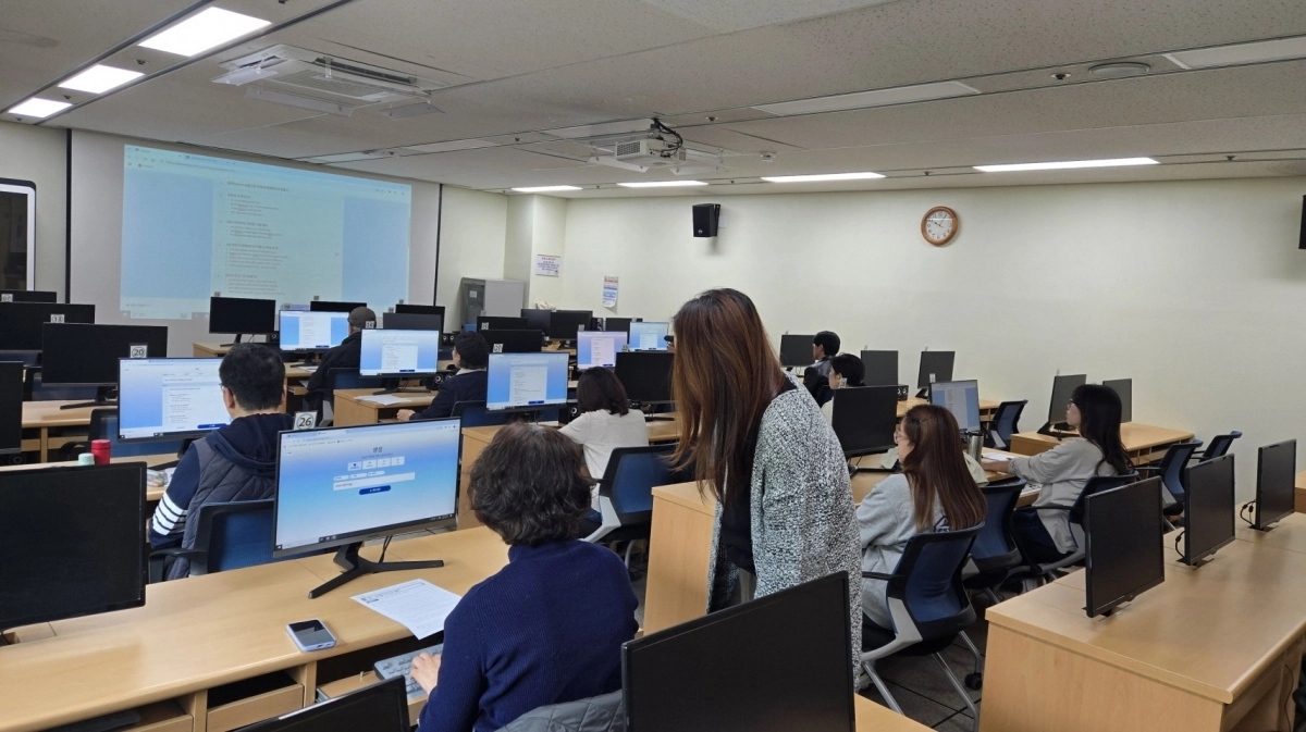 지난해 강북구 구민 정보화 교육이 진행되고 있다. 강북구 제공