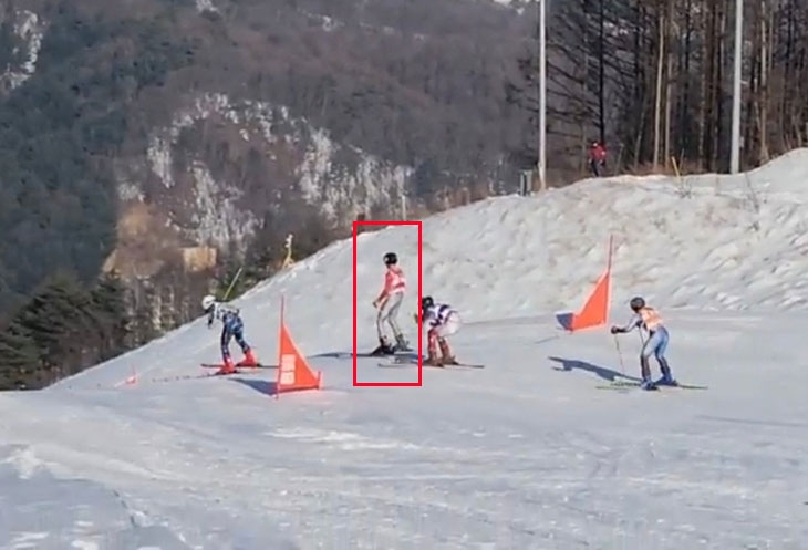 상체 세워 속도 늦춰