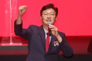 ‘강제추행 혐의’ 손범규 전 국민의힘 대변인, 검찰 송치