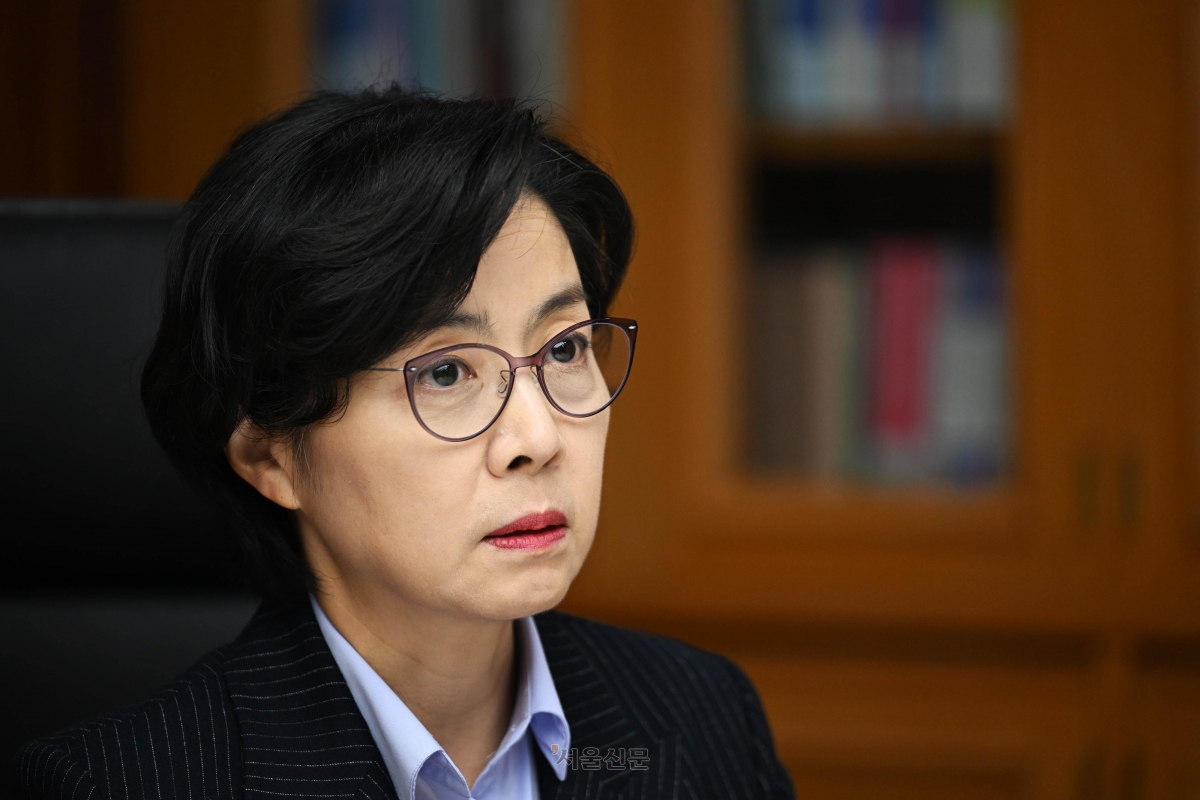 사법부 인공지능위원장을 맡고 있는 이숙연 대법관이 지난 19일 서울신문과 인터뷰를 하고 있다. 홍윤기 기자