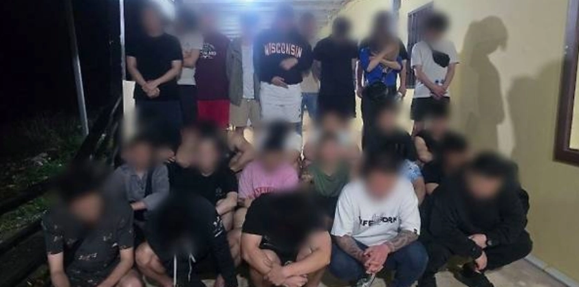 초국가범죄특별대응 TF는 23일캄보디아 한국인 스캠 조직원 73명을 전세기를 통해 캄보디아 프놈펜에서 인천국제공항으로 강제 송환했다. 서울신문DB