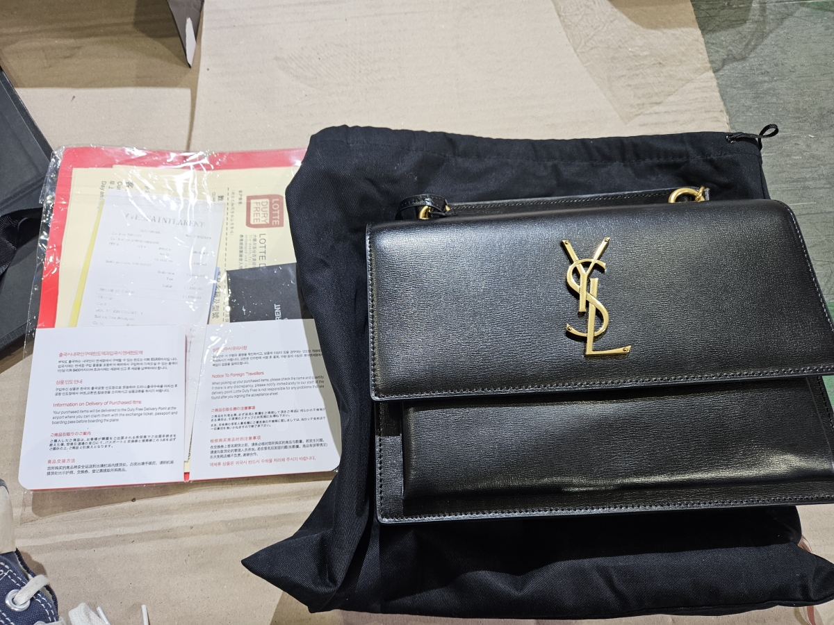 압수한 짝퉁 명품. 인천본부세관 제공