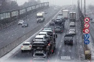 “가뜩이나 차보험 적자인데”… ‘일반차 2배 손해’ 전기차 골머리