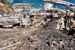 정부 추진 원전 경북 영덕군에 들어설까…“산불 피해 재건vs청정해역 훼손”