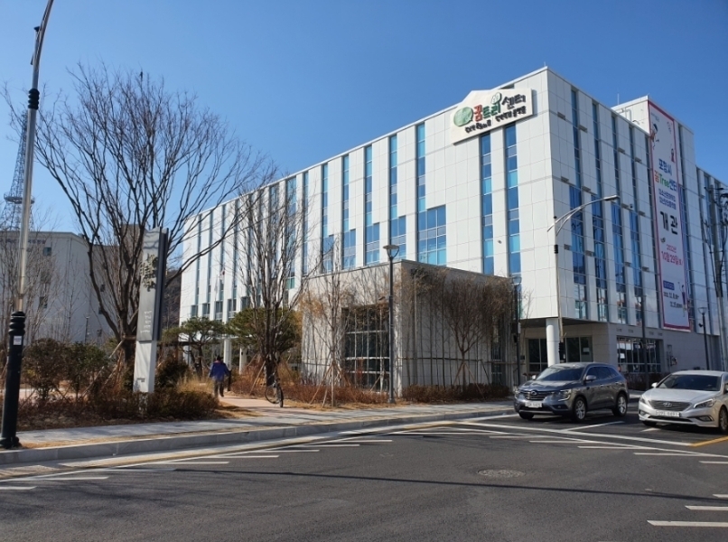 경북 포항청춘센터 전경. 포항시 제공