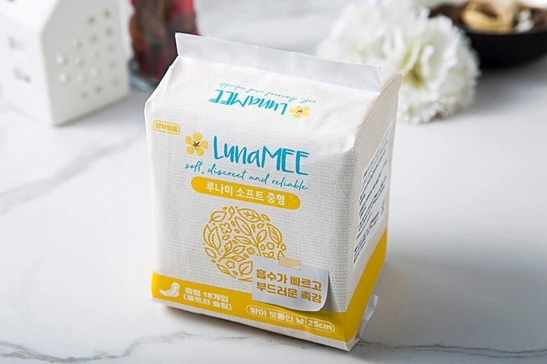 쿠팡의 생리대 전문 자체 브랜드 ‘루나미’가 출시한 생리대. 자료 : 쿠팡