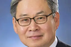 사이버한국외국어대학교 제7대 총장에 문휘창 교수 취임