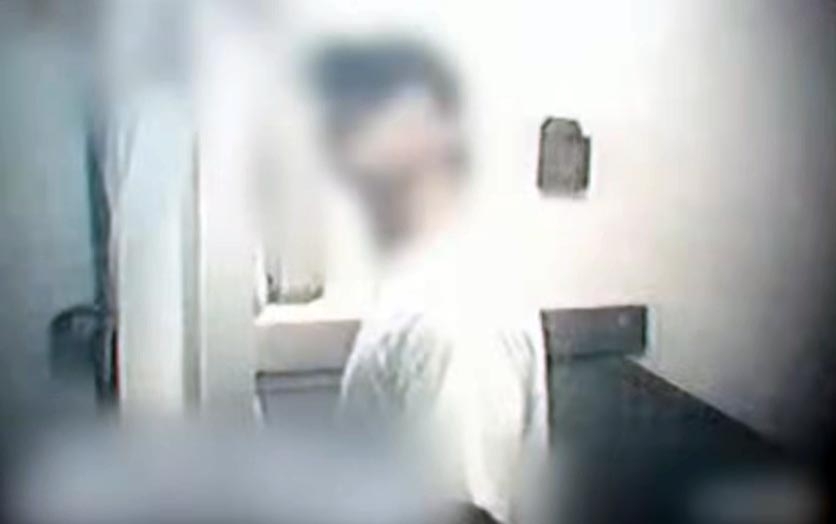 현금인출기의 CCTV에 찍힌 범인의 모습  사진-E채널 캡처