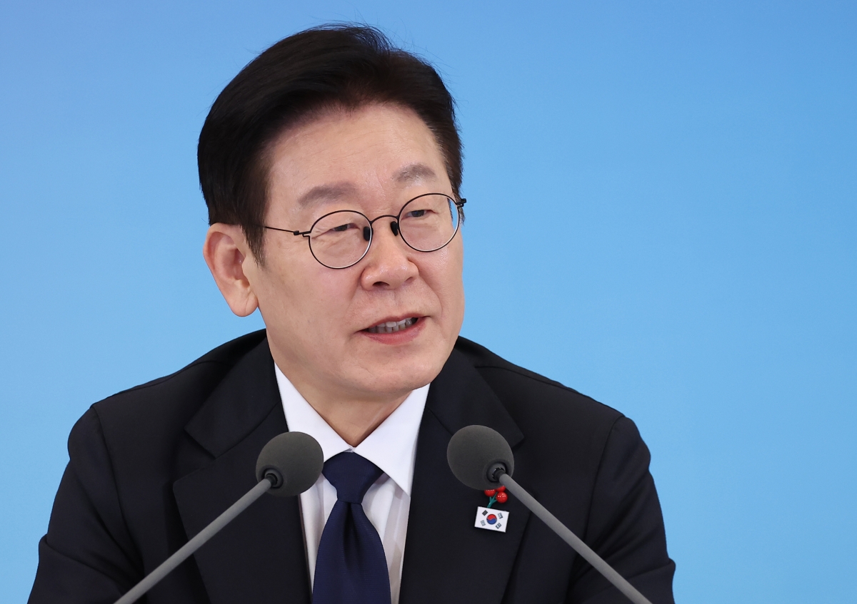 이재명 대통령이 30일 청와대에서 열린 국가창업시대 전략회의 ‘K-스타트업이 미래를 만든다’에서 발언하고 있다. 연합뉴스