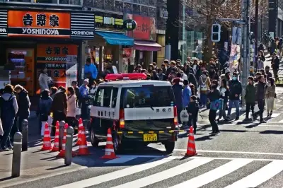 “일본 가지마…최루가스 맞고 40억 돈가방 뺏겼다” 중국 또 여행 자제령