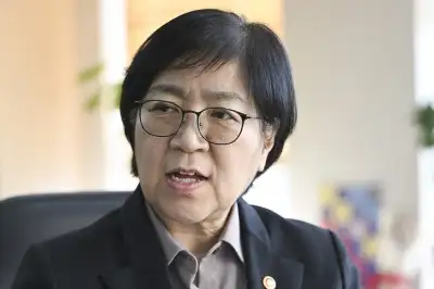 중산층도 받는 기초연금 23조… 정은경 “연내 개편 방향 설정”