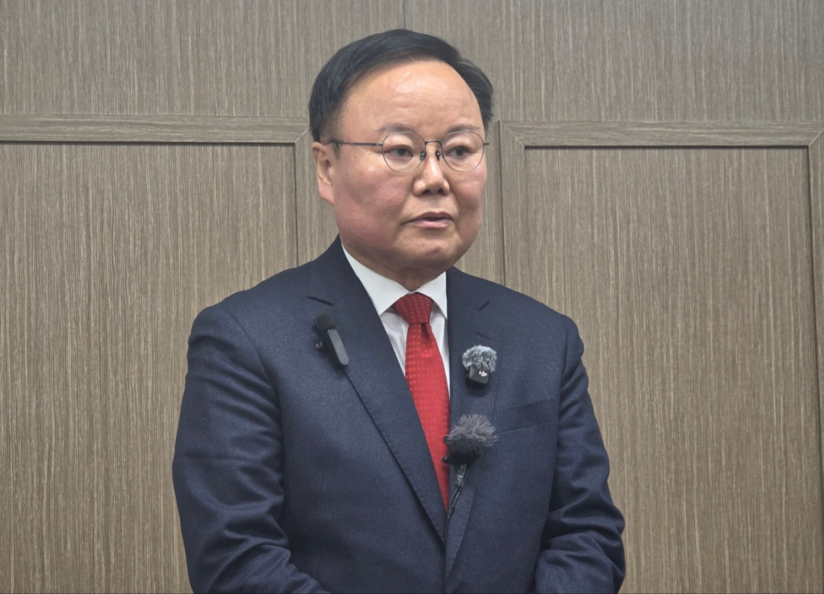 김재원 국민의힘 최고위원이 2일 국민의힘 경북도당사에서 기자간담회를 열고 취재진의 질문에 답하고 있다. 2026. 2. 2. 대구 민경석 기자