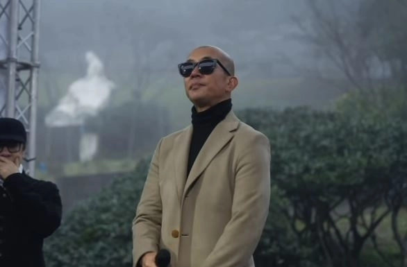 2일 대만 진바오산 추모공원에서 열린 고(故) 서희원 조각상 제막식에 참석한 구준엽. 구준엽 인스타그램 캡처