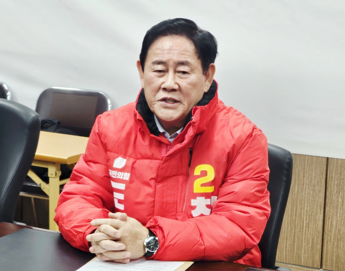 발언하는 최경환 경북지사 예비후보