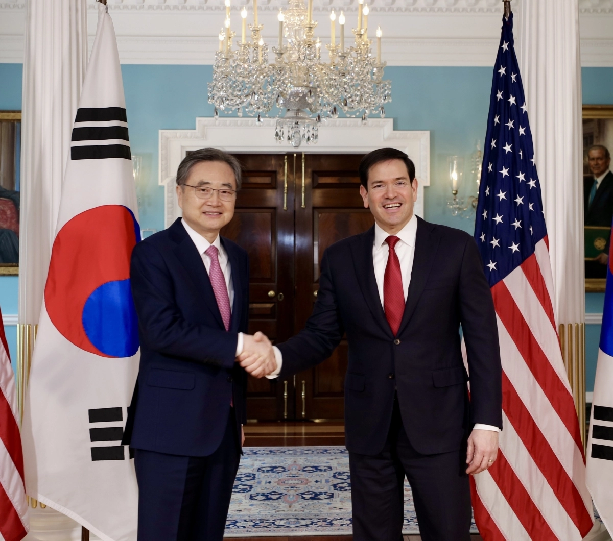 조현 외교장관, 美관세 인상 압박 속 루비오와 한미 외교장관 회담