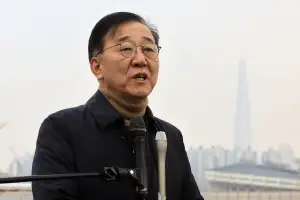 김윤덕 “세입자 쫓겨나는 일 없을 것”… 토허구역 조정 가능성은 일축