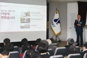 형식 빼고 실속 꽉!꽉!… ‘강남스타일 노변담화’