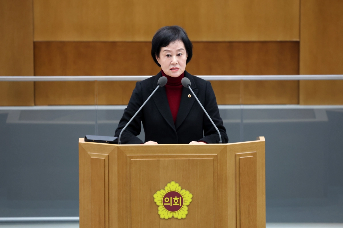 박명숙 의원이 5일 제388회 임시회 본회의에서 5분 자유발언을 하고 있다.(사진=경기도의회)