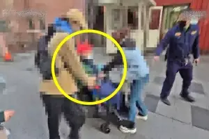 “68세 女간병인, 102세 아버지와 혼인신고…90억 꿀꺽했습니다” 대만 떠들썩