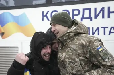 젤렌스키 “푸틴, 트럼프만 두려워한다”…미·러·우 3자협상 종료 ‘포로 교환’