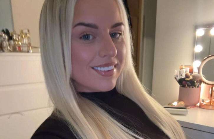 영국의 한 20대 여성이 청소 업체를 운영해 월 600만원의 수입을 얻고 있다는 사연이 알려지며 화제가 되고 있다. 틱톡 캡처