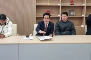 이학수 경기도의원, 평택호 수상태양광 저지 총력… 지역단체와 정담회 개최