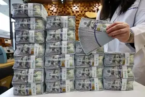 “17년 만에 최대 규모”…30억弗 외환보유액 확충