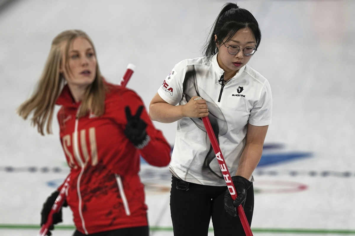 컬링 믹스더블, 스위스에 패해 3연패로 최하위