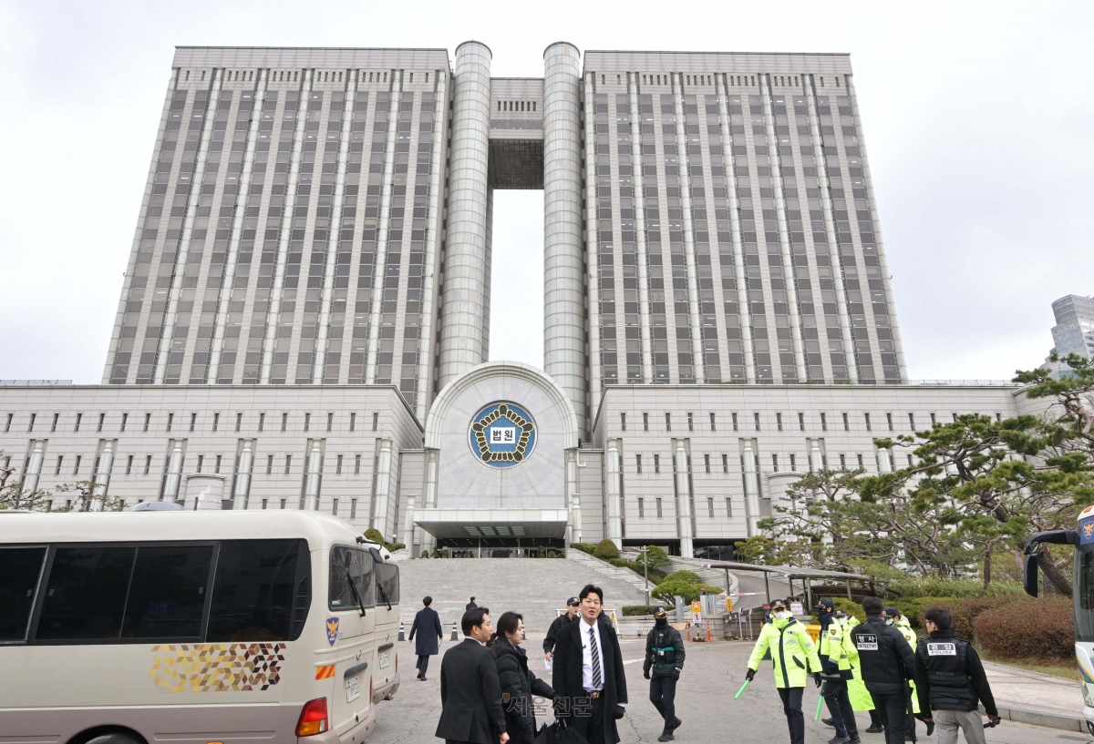 통제되는 중앙지법