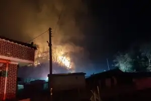 경북 포항 죽장면서 산불…“당국 진화 중”