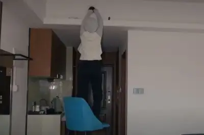 중국 호텔 객실은 ‘몰카 천국’…“‘투숙객 성관계’ 고스란히 생중계, 1만명 봤다”