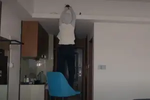 중국 호텔 객실은 ‘몰카 천국’…“‘투숙객 성관계’ 고스란히 생중계, 1만명 봤다”