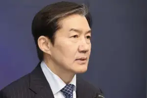 thumbnail - 조국 “민주, 13일까지 공식입장 달라…아니면 합당 없다”