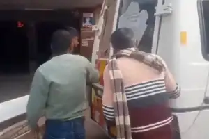 “병원 도착했는데 구급차 문이 왜 안 열려!” 환자 사망에 인도 ‘발칵’