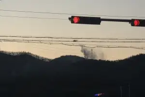 경북 경주 문무대왕면 산불 ‘주불 진화’…“20시간 20분 만”