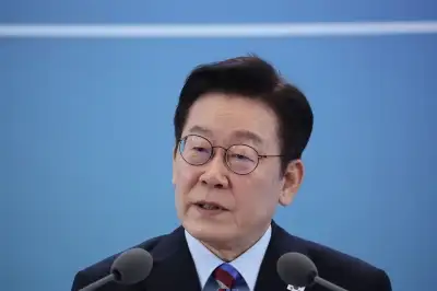 李 대통령 지지율 55.8%…2주 연속 상승