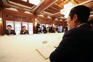 당정 “국무조정실 산하 부동산 감독원 조속히 설치”