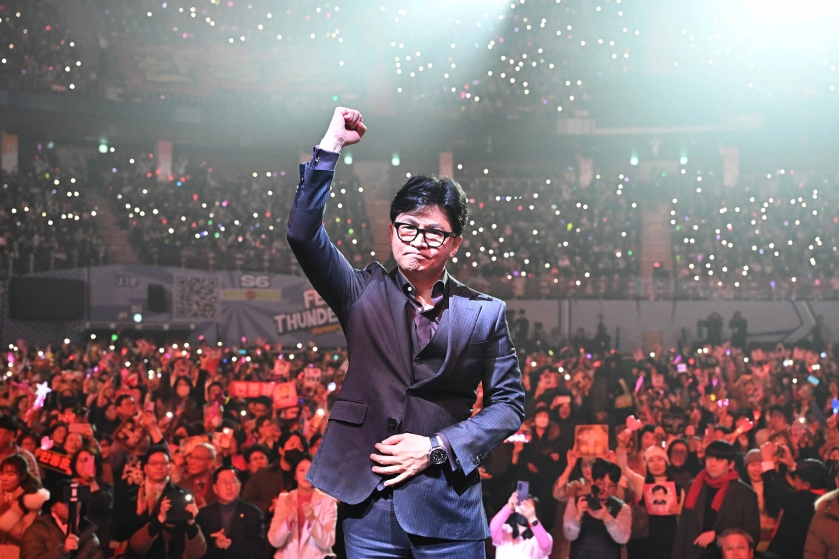 한동훈 전 국민의힘 대표가 8일 서울 송파구 잠실실내체육관에서 열린 ‘한동훈 토크콘서트 2026’에 입장하고 있다. 2026.2.8 홍윤기 기자