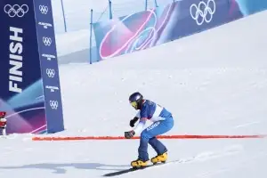 스노보드 김상겸, 남자 평행대회전 은메달…韓 대회 첫 메달