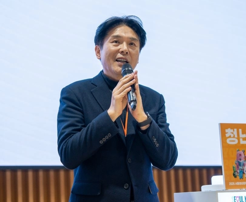 지난 7일 서울시청 본청에서 개최된 ‘2026 서울청년정책네트워크 발대식’에 참석해 축사하는 김길영 의원