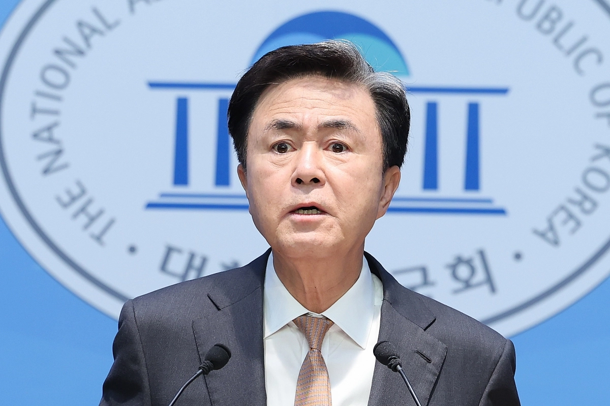 김태흠, 통합 관련 기자회견