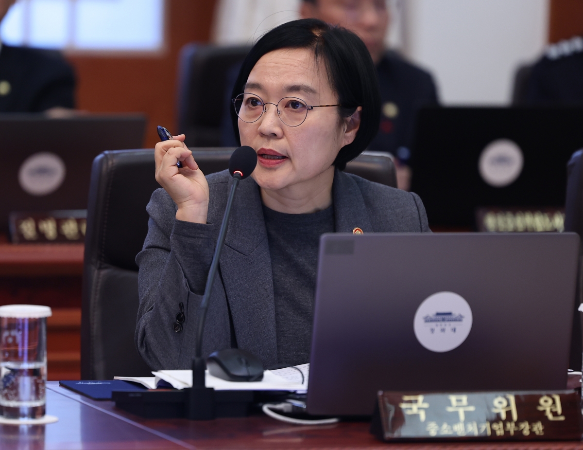 한성숙 중소벤처기업부 장관이 지난 3일 청와대에서 열린 국무회의에서 발언하고 있다. 연합뉴스