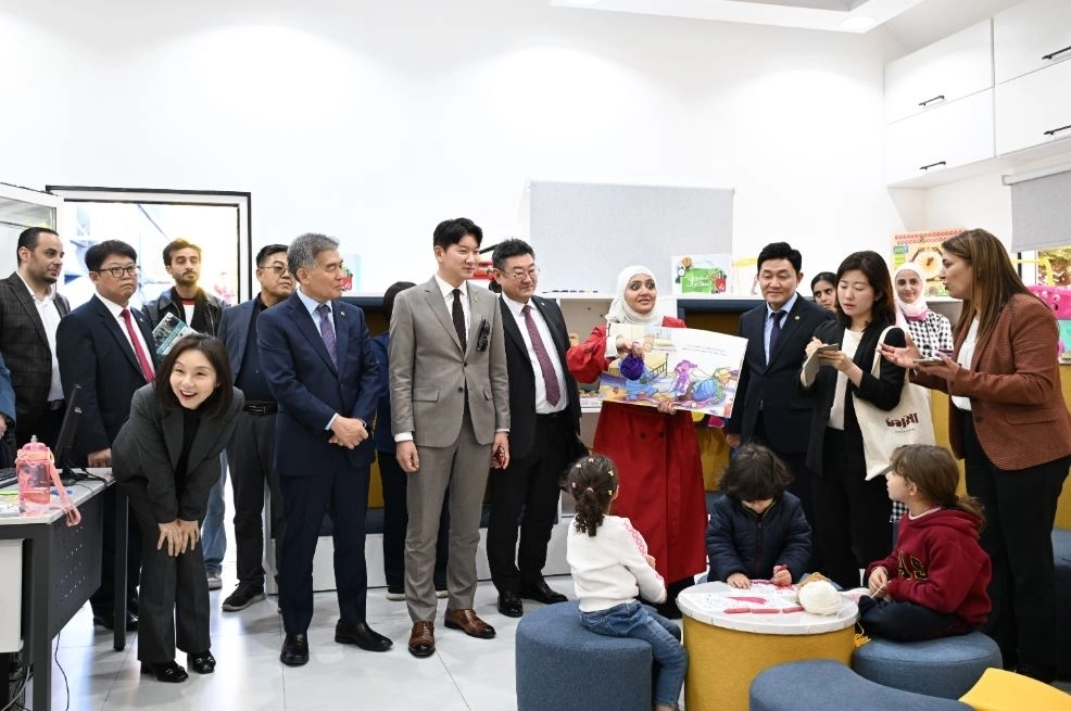 자하 문화·커뮤니티센터 방문 (Zaha Culture and Community Center)