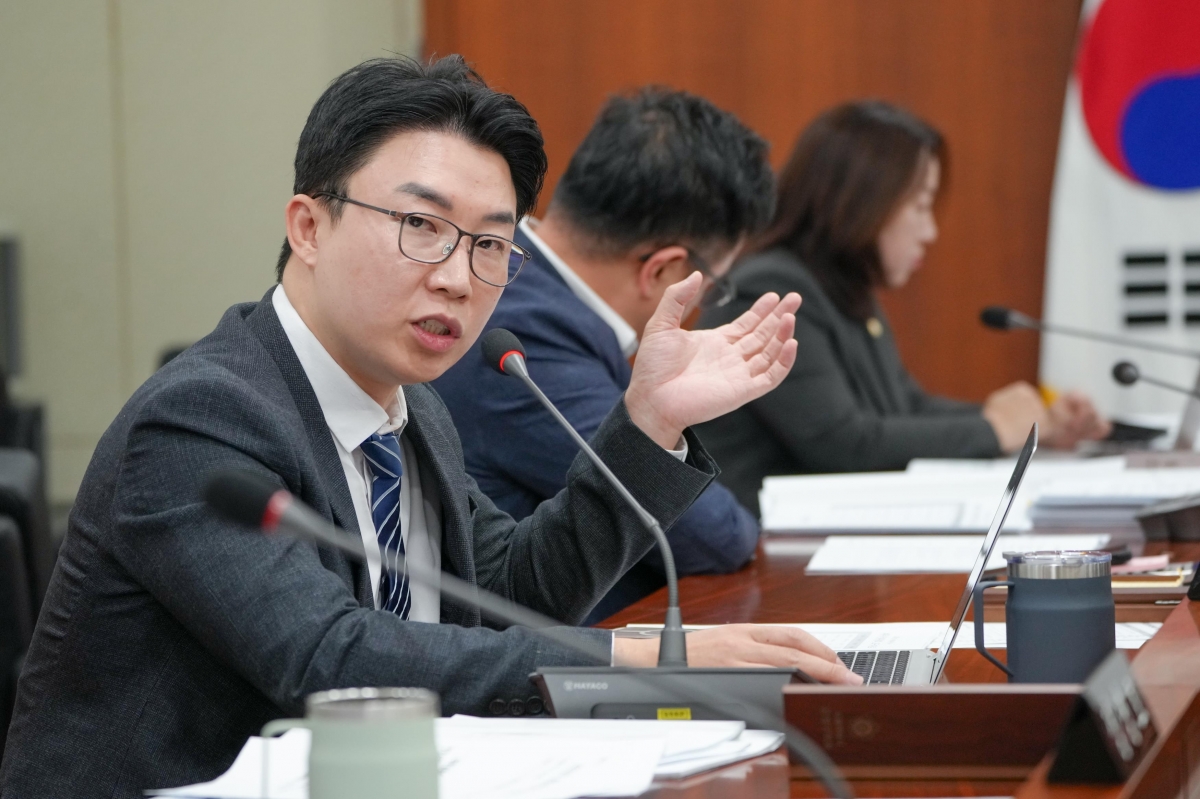 양기열 은평구의원이 지난 6일 열린 제320회 임시회에서 발언을 하고 있다. 사진: 양기열 의원 제공.